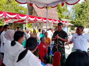 Usai Resmikan Sumur Bor Air Bersih di Toba, Kodim 0210/TU Gelar Pengobatan Kesehatan Gratis dan Pembagian Sembako
