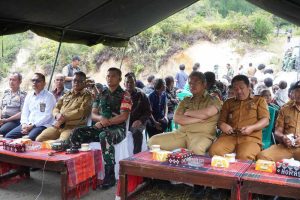 Dandim 0210/TU Hadiri Ground Breaking Jembatan Perintis di Dusun Sitakka