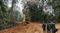 Satgas TMMD ke-130 Gas Pengerjaan Jalan Lingkar Bukit Pamewa, Progres Capai 55 Persen