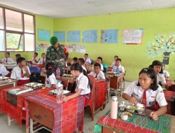 Babinsa Aktif Monitoring Penyaluran Program MBG di Sekolah SDN 3 Sitoluama